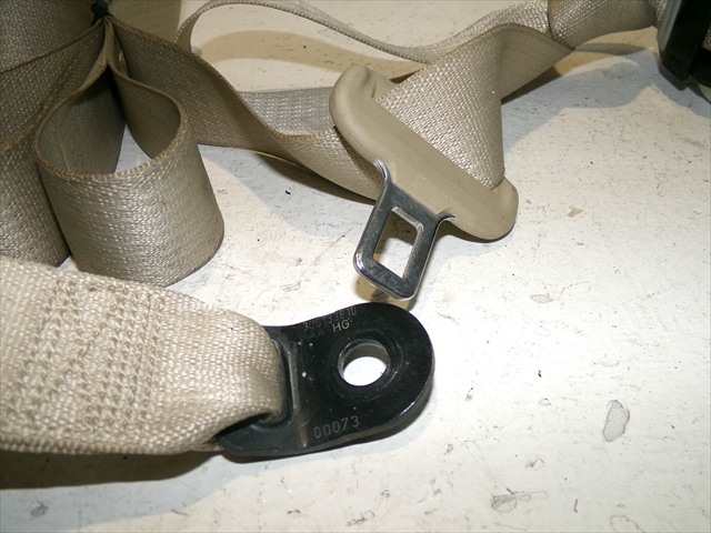 Foto 3ª: Cinturón Trasero Derecho Opel Insignia 2.0 CDTI 2008-2013 [A20DTH] (2010)