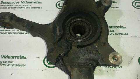 Foto 3ª: Mangueta Delantera Izquierda Renault Laguna EXPRESSION CONFORT GRANDTOUR 120CV 88KW [F9Q674] (2005)