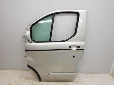 Puerta Delantera Izquierda Ford Transit 290 L2 TREND