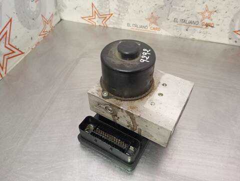 Foto 4ª: Abs Mercedes Clase C 160 270 CDI 203.016) BERLINA 170CV 125KW [612962] (2000)