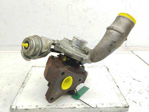 Foto 2ª: Turbocompresor Nissan Primera ACENTA BERLINA 120CV 88KW [F9Q] (2001)