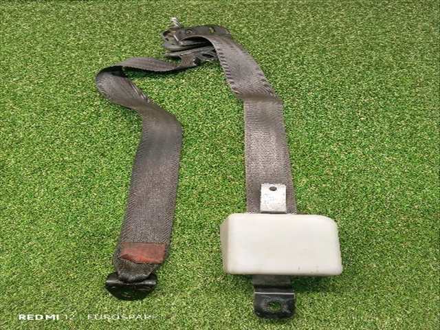 Cinturón Delantero Derecho Mitsubishi L200 2.5 D 4P CAJA ABIERTA