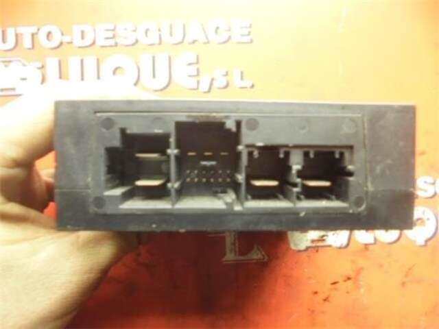 Foto 3ª: Caja Reles Fusibles Bmw Serie 7 720 3.0 730D [3.0 LTR. - 160 KW TURBODIESEL CAT] [N57 306 D2]