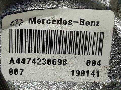 Foto 3ª: Pinza Freno Trasera Derecho Mercedes Vito 114CV 84KW (2014)