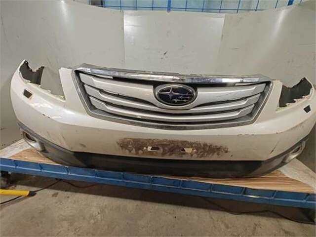 Paragolpes Delantero Subaru Legacy 2.0 EXECUTIVE S [2.0 LTR. - 110 KW DIESEL CAT]
