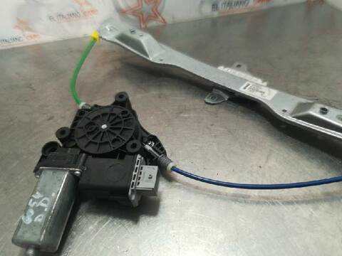 Foto 3ª: Elevalunas Eléctrico Delantero Derecho Opel Corsa EXPRESSION 75CV 55KW [B14XER] (2017)