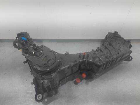 Foto 3ª: Deposito AdBlue Renault Express 1.5 BLUE DCI 95 F6AB) 95CV 70KW FURGONETA FURGONETA/MONOVOLUMEN [K9K876] (2023)