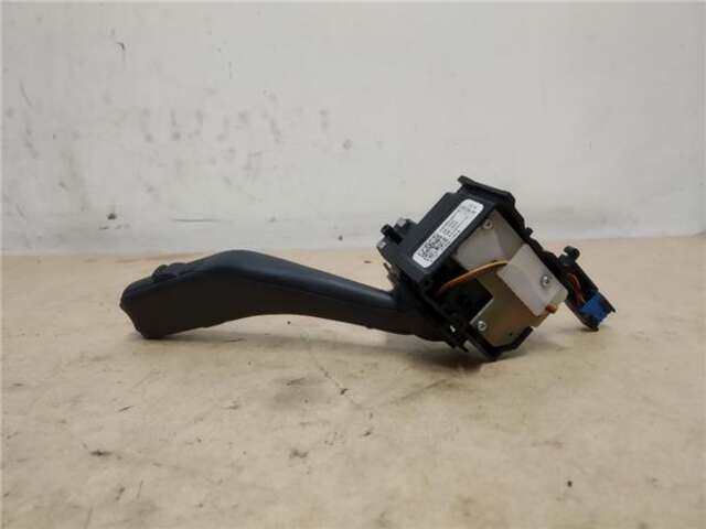 Foto 2ª: Mando Multifuncion Seat Altea 2.0 STYLANCE - STYLE [2.0 LTR. - 103 KW TDI] [BKD]