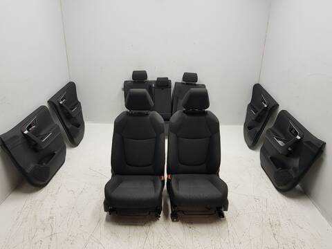 Juego Asientos Completos Toyota Rav4 HYBRID 4X4 STYLE