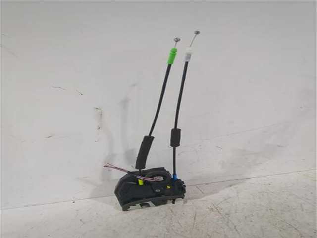 Foto 2ª: Cerradura Puerta Trasera Izquierda Toyota Corolla 1.8 VVTI HYBRID ZWE219) HATCHBACK 140CV [2ZR-FXE] (2018)