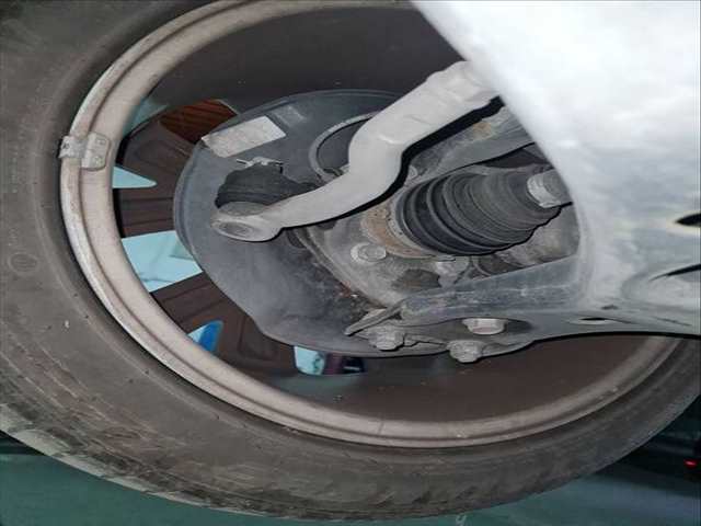 Mangueta Delantera Izquierda Toyota Auris 1.8 HYBRID ZWE186_) 136CV 100KW