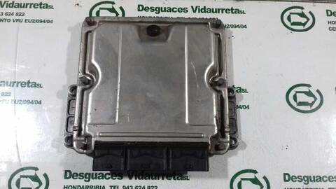Centralita Motor ECU Opel Vivaro 1.9 CDTI CAT F9Q-760 - L08) 101CV 74KW