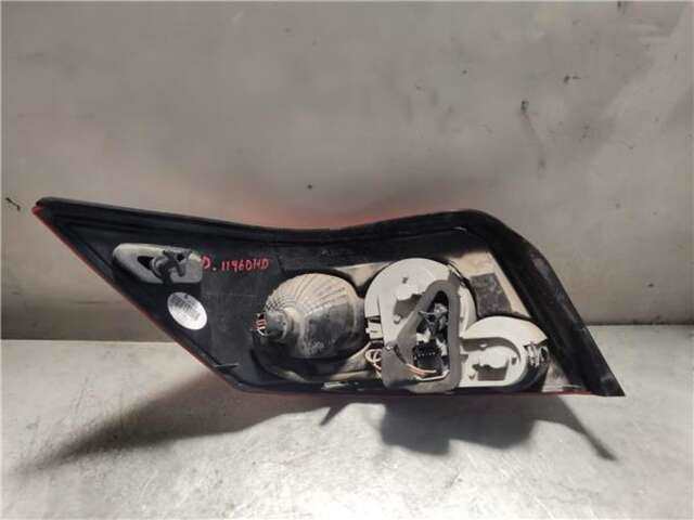 Foto 3ª: Piloto Trasero Derecho Renault Megane 2.0 AUTHENTIQUE CONFORT [2.0 LTR. - 99 KW] II BERLINA 3P (10.2002-_) [F4R770]