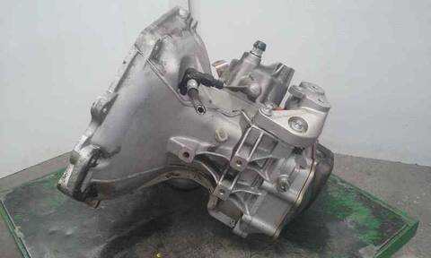 Foto 2ª: Caja Cambios Opel Corsa CLUB 58CV 43KW [Z10XE] (2000)