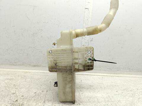 Foto 4ª: Deposito Limpiaparabrisas Audi A3 1.9 TDI AMBIENTE 105CV 77KW [BLS] (2009)