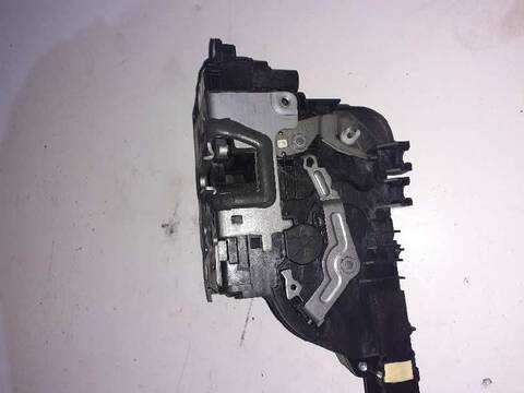 Foto 3ª: Cerradura Puerta Delantera Izquierda Mercedes Vito 88CV 65KW (2014)