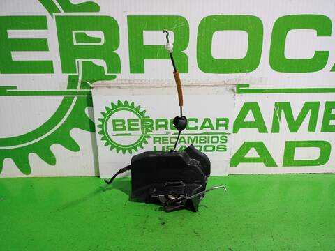 Cerradura Puerta Trasera Izquierda Audi A4 2.5 TDI 120KW) 163CV