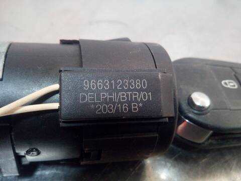 Foto 4ª: Antirrobo Peugeot 308 STYLE 120CV 88KW [BH01] (2017)