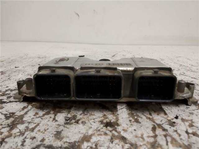Foto 3ª: Centralita Motor ECU Peugeot 106 1.1 MAX [1.1 LTR. - 44 KW] [HFX]