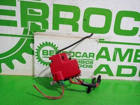 Caja Reles Fusibles Renault Kangoo PROFESIONAL 75CV