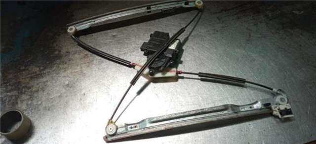 Foto 2ª: Elevalunas Eléctrico Delantero Izquierdo Citroen C4  [9HZ]