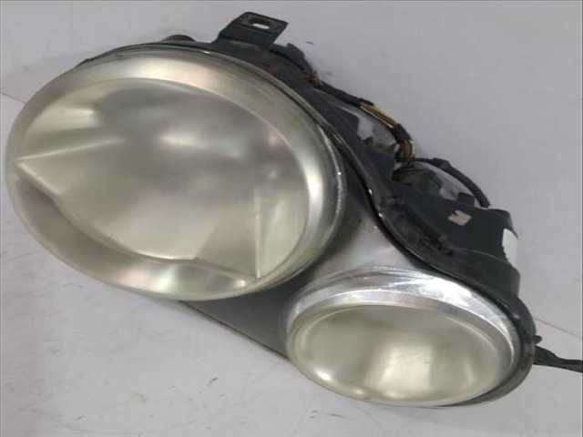 Foto 2ª: Faro Derecho Volkswagen Polo 1.9 SDI 64CV [ASY] (2001)