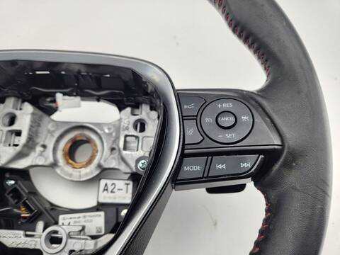 Foto 2ª: Volante Toyota Rav4 PLUG-IN HYBRID 4X4 ADVANCE 306CV [A25A] (2022)