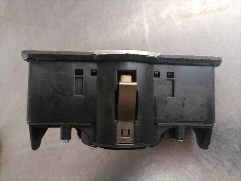 Foto 3ª: Mando Luces Mercedes Clase C 160 C 220 CDI BLUEEFFICIENCY 204.302) COUPE 170CV 125KW [651911] (2011)