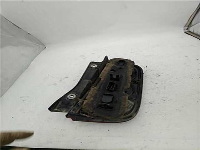 Foto 3ª: Piloto Trasero Izquierdo Nissan Micra 1.2 ACENTA [1.2 LTR. - 59 KW CAT] [CR12]