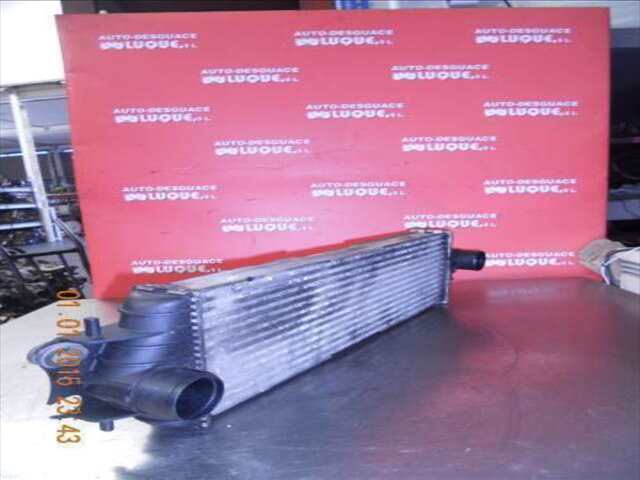 Foto 3ª: Intercooler Opel Vivaro 1.9 DCI (100CV) [F9QW770]