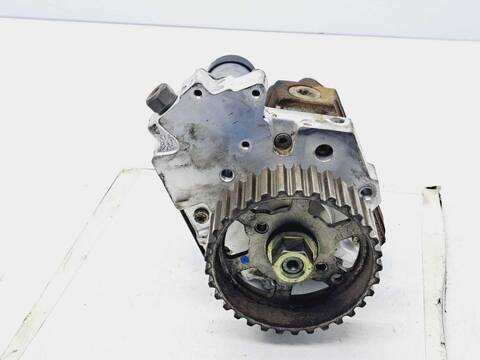 Foto 4ª: Bomba Inyeccion Ford Focus AMBIENTE D) BERLINA 109CV 80KW [G8DA] (2004)