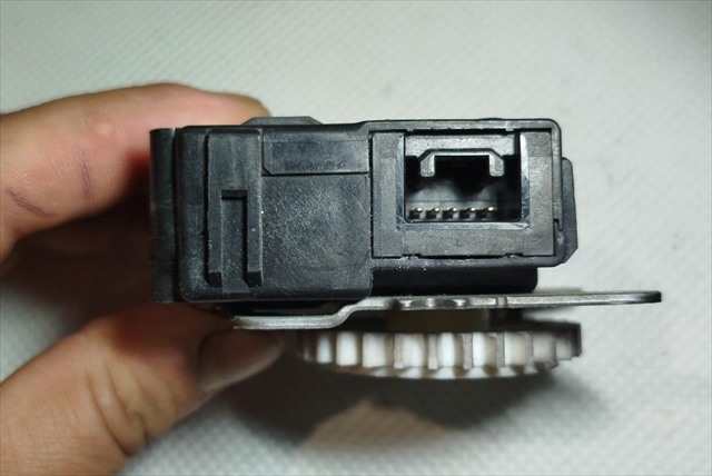 Foto 3ª: Calefacción Toyota Rav4 2.2 D-4D 3 GEN ADVANCE 4X2 [2AD] (2011)