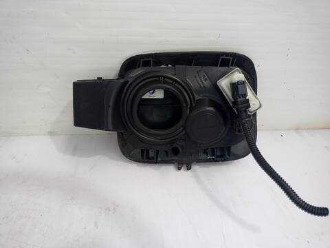 Foto 3ª: Tapa Exterior Combustible Peugeot 308 ACTIVE 110CV [HNZ / HNP] (2013)