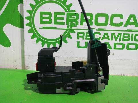 Foto 3ª: Cerradura Puerta Trasera Izquierda Opel Zafira COSMO 120CV [Z19DT] (2005)