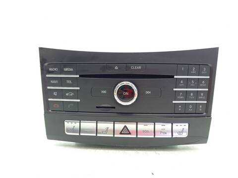 Foto 2ª: Sistema Audio Radio CD Mercedes Clase E 180 E 200 CDI - BLUETEC 212.205 212.206) 136CV 100KW [OM 651.925] (2016)