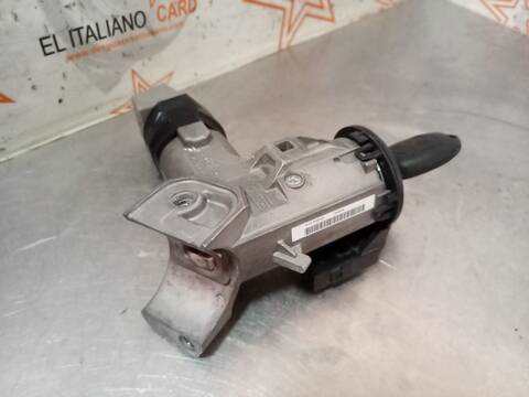 Foto 3ª: Antirrobo Ford Transit AMBIENTE 75CV 55KW [UGCB] (2015)