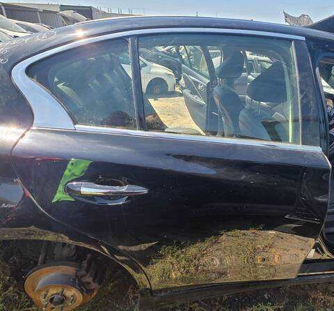 Puerta Trasera Derecha Infiniti Q50 651970 AUT.