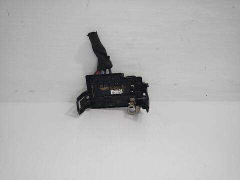 Foto 2ª: Caja Reles Fusibles Seat Ibiza STYLE 95CV [DLAC] (2017)