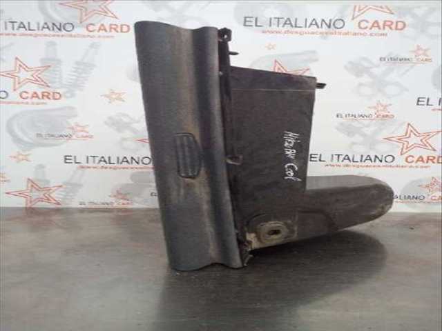 Foto 4ª: Guantera Mitsubishi Colt BERLINA 109CV 80KW (2005)