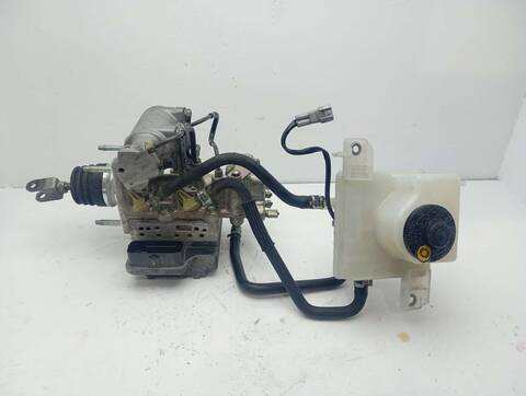 Servofreno Toyota Auris HYBRID ACTIVE 99CV 73KW