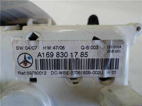 Foto 3ª: Mando Climatizador Mercedes Clase B 150 2.0 200 CDI 245.208) 140CV 103KW [OM 640.941] (2007)
