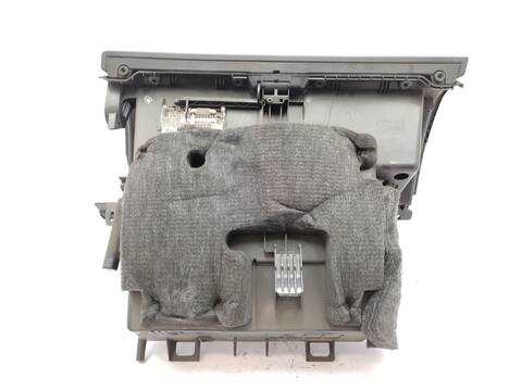 Foto 3ª: Guantera Mercedes Clase B 150 B 180 CDI 245.207) 109CV 80KW [640940] (2011)