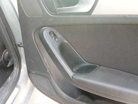 Botonera Elevalunas Audi A4 2.7 TDI 190CV 140KW