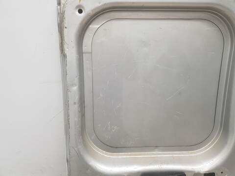 Foto 3ª: Puerta Trasera Derecha Peugeot Boxer HDI 333) 113CV 83KW FURGON