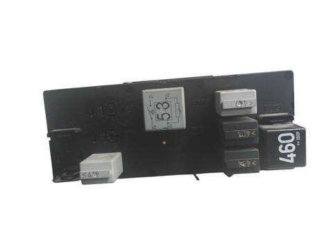 Foto 2ª: Caja Reles Fusibles Volkswagen Golf 1.9 TDI (2003)