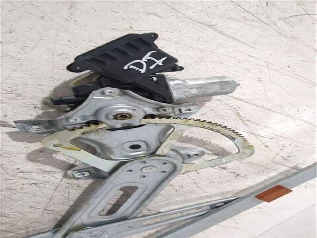 Foto 2ª: Elevalunas Eléctrico Delantero Izquierdo Toyota Auris 1.6 ZRE151_) 124CV [1ZR-FE] (2006)