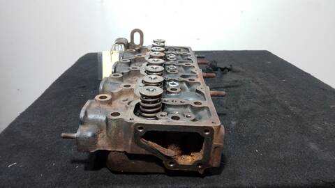 Foto 2ª: Culata Nissan Trade 3.0 D 86CV 63KW FURGONETA [BD30II] (1995)