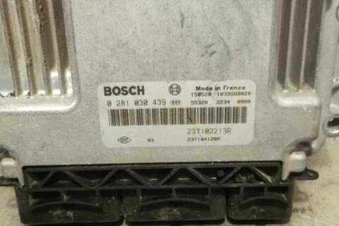 Foto 3ª: Centralita Motor ECU Dacia Dokker AMBIANCE 75CV 55KW [K9K C6] (2015)