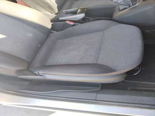 Foto 3ª: Asiento Delantero Derecho Opel Zafira Z19DT (2005)