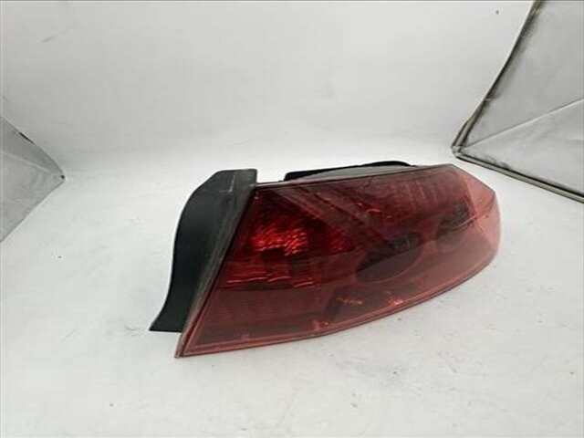 Foto 2ª: Piloto Trasero Derecho Peugeot 407 1.6 BUSINESS LINE [1.6 LTR. - 80 KW HDI FAP CAT (9HZ - DV6TED4)]